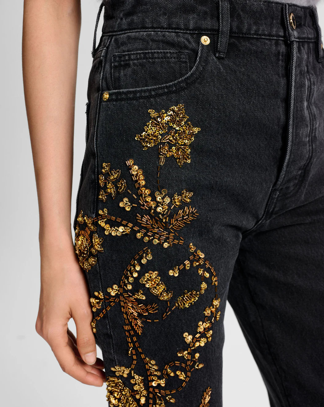 VERONICA BEARD Daniela Embellished Straight Leg Jean