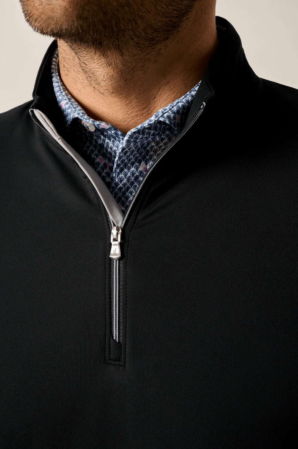 JOHNNIE-O Motion Performance 1/4 Zip