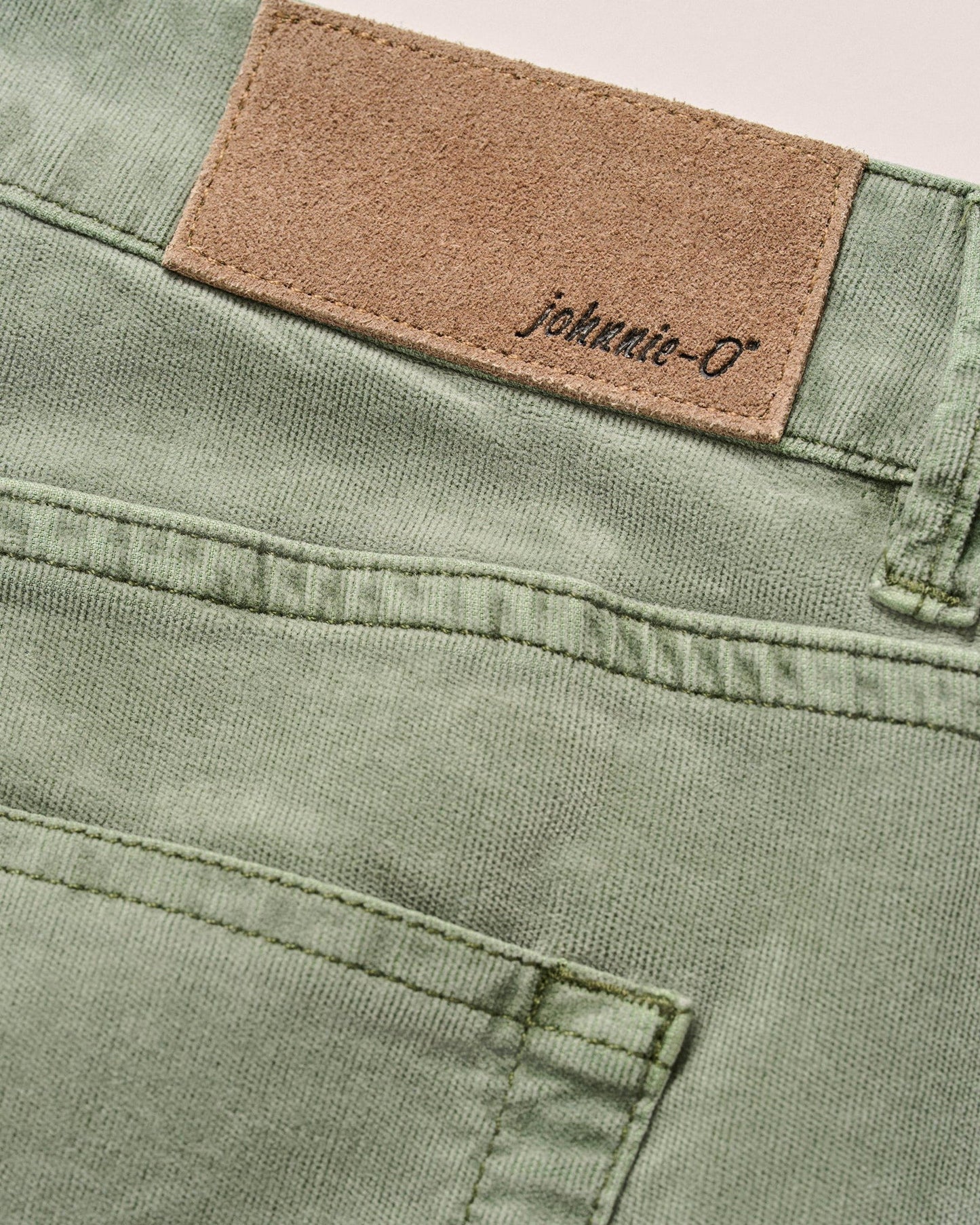 JOHNNIE-O Hampton Garment Dyed Corduroy Pant