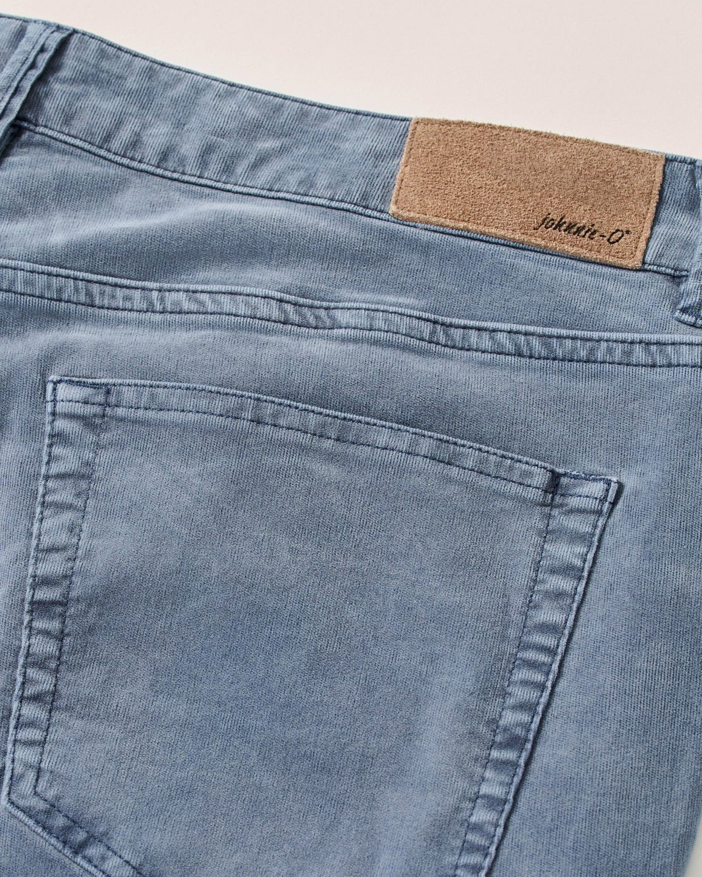 JOHNNIE-O Hampton Garment Dyed Corduroy Pant