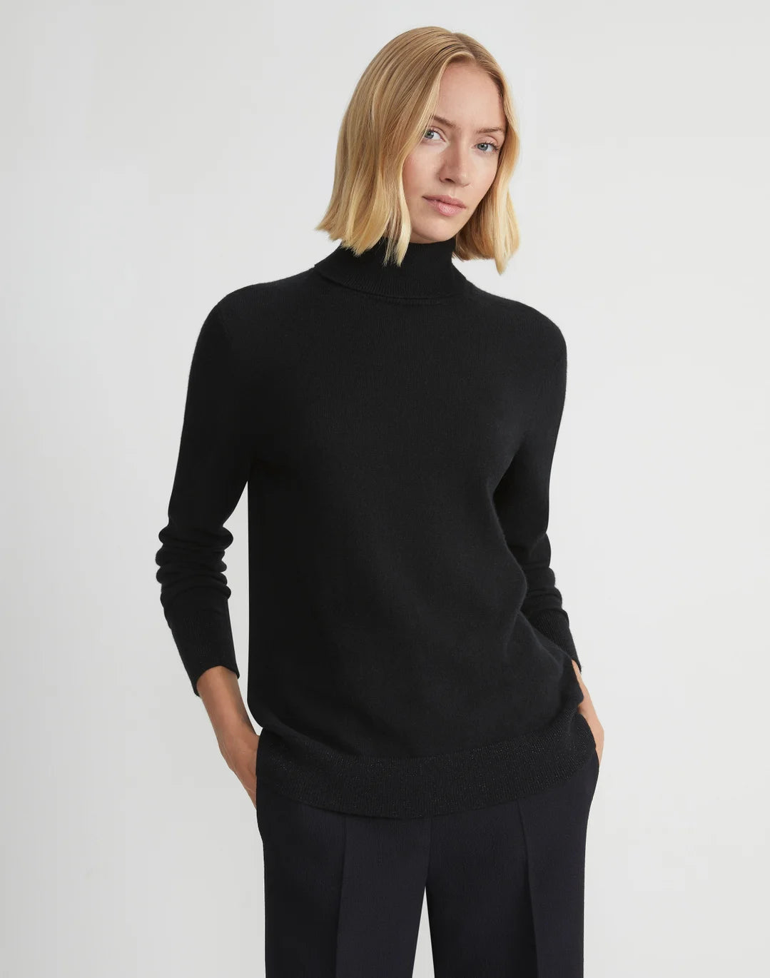 LAFAYETTE Cashmere Turtleneck Sweater