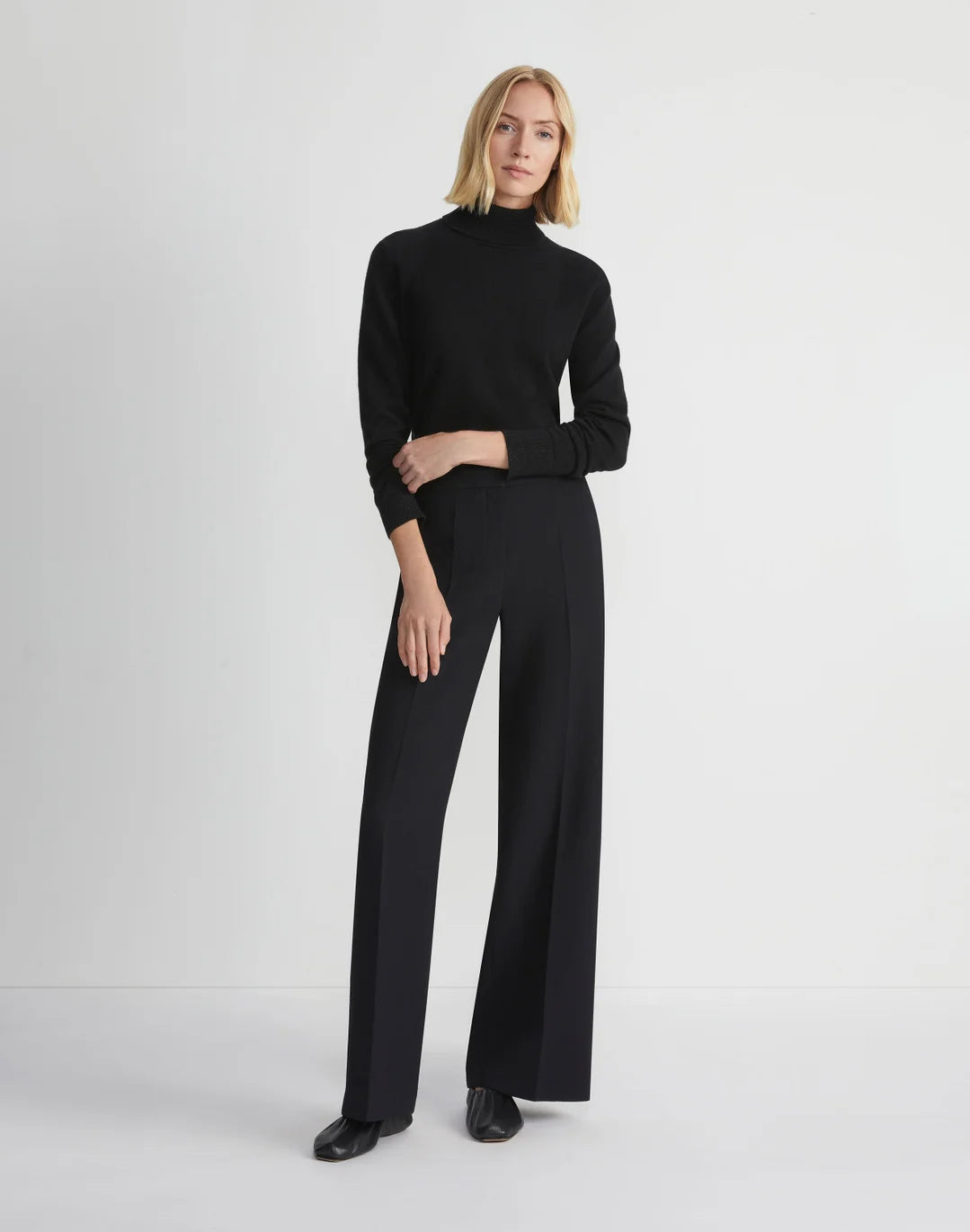 LAFAYETTE Cashmere Turtleneck Sweater